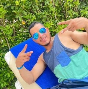 Meet your Posher, Erandi